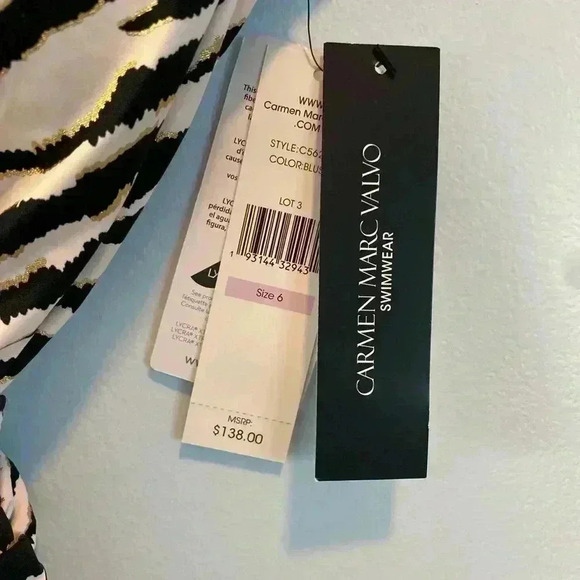 Carmen Marc Valvo Animal-Print Surplice One-Piece White Black Swimsuit Size 6 - Picture 4 of 9
